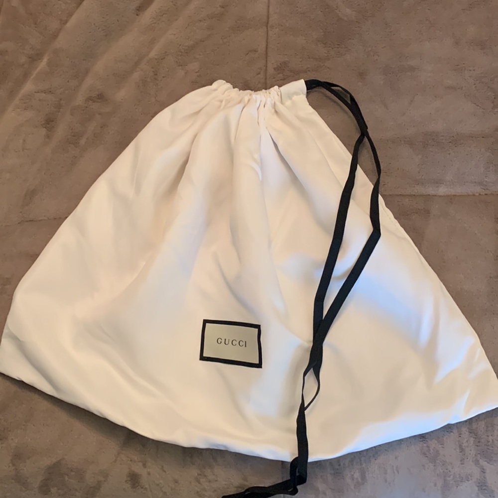 Authentic Gucci Leather bag. Good condition - Picture 8 of 11